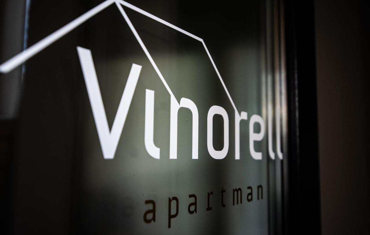 Vinorell Apartman Etyek Buitenkant foto